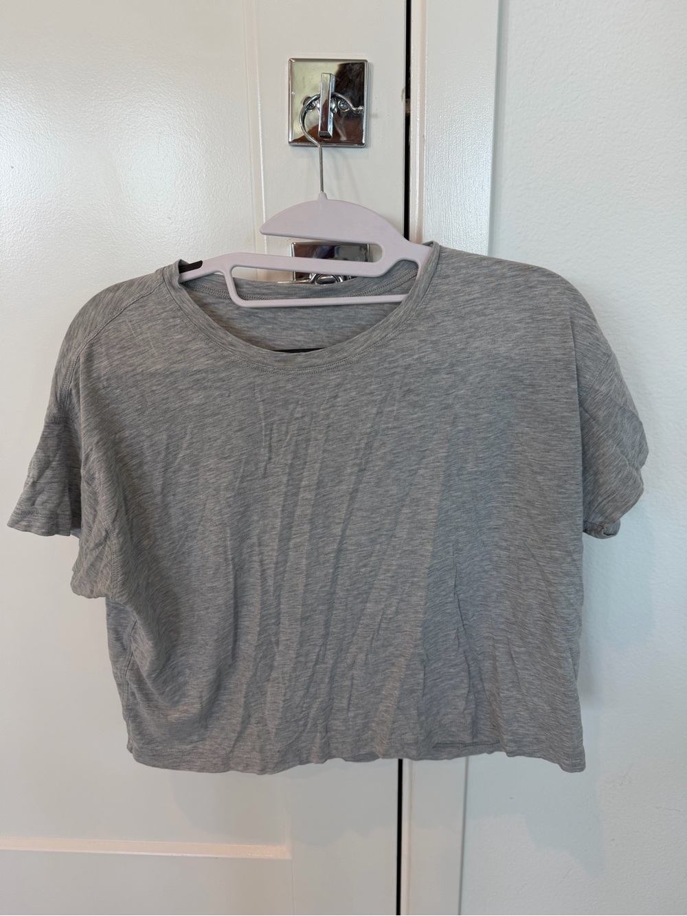 Lululemon cates cropped tee in grey
